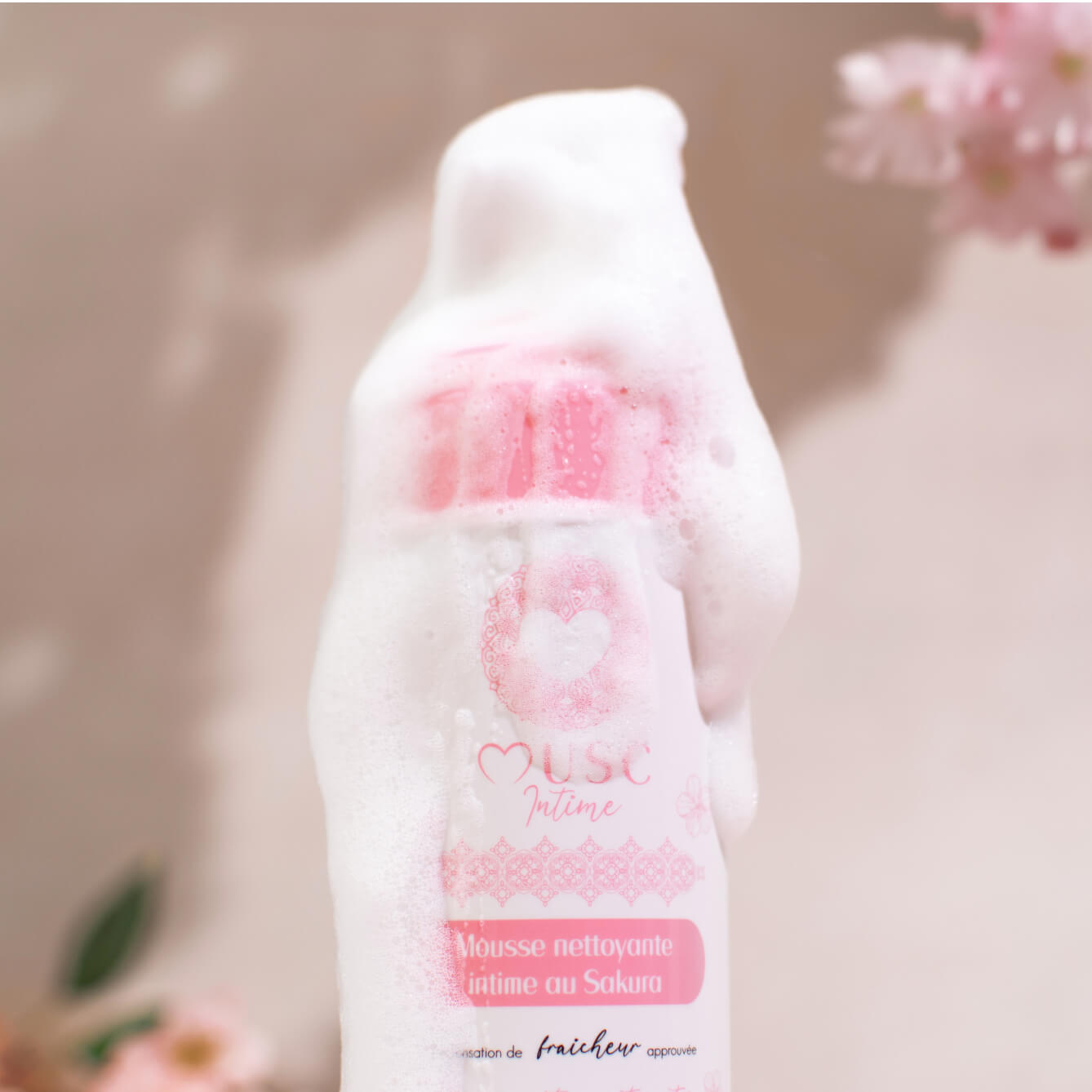 Mousse nettoyante intime au Sakura - L’Innocente (150ml)